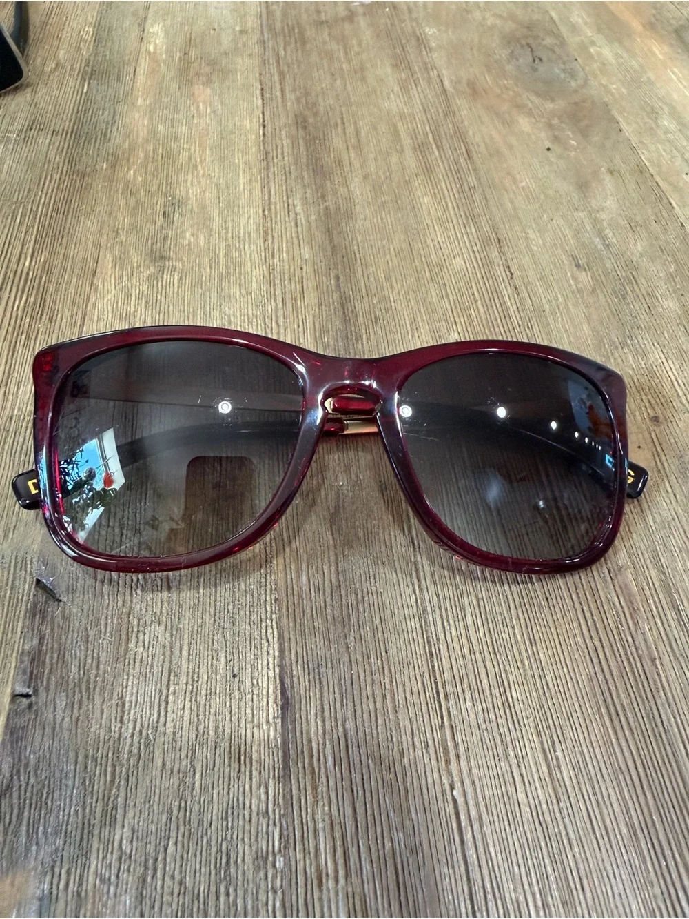 Vintage Dolce & Gabbana Red Square Sunglasses - Stylish UV Shades - Picture 6 of 10